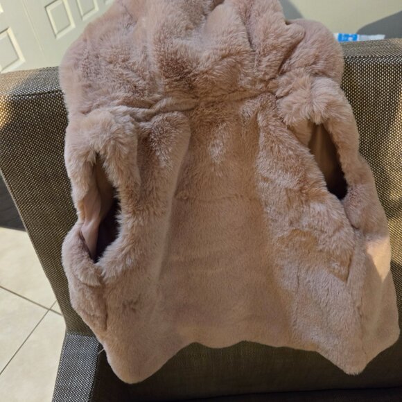 Brand new Issac Mizrahi 3 piece Faux Fur jacket, body suit and leggings - Picture 2 of 11